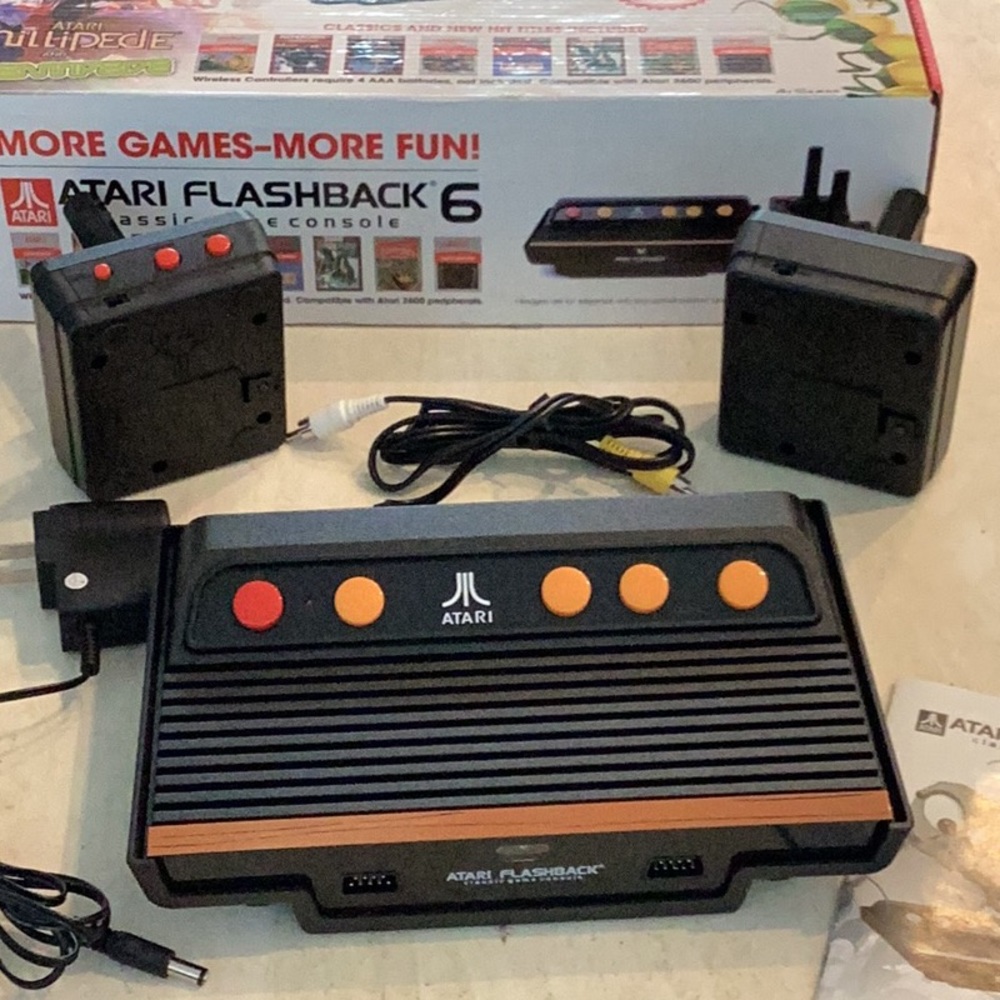 Atari Flashback 6 Classic Game Console With 100 Built In Games Complete In Box - Picture 5 of 16